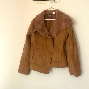 Tex by MaxAzria